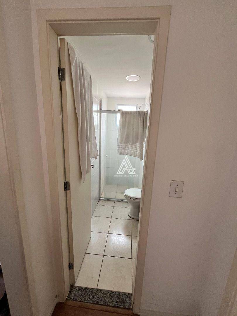 Apartamento à venda com 2 quartos, 56m² - Foto 35