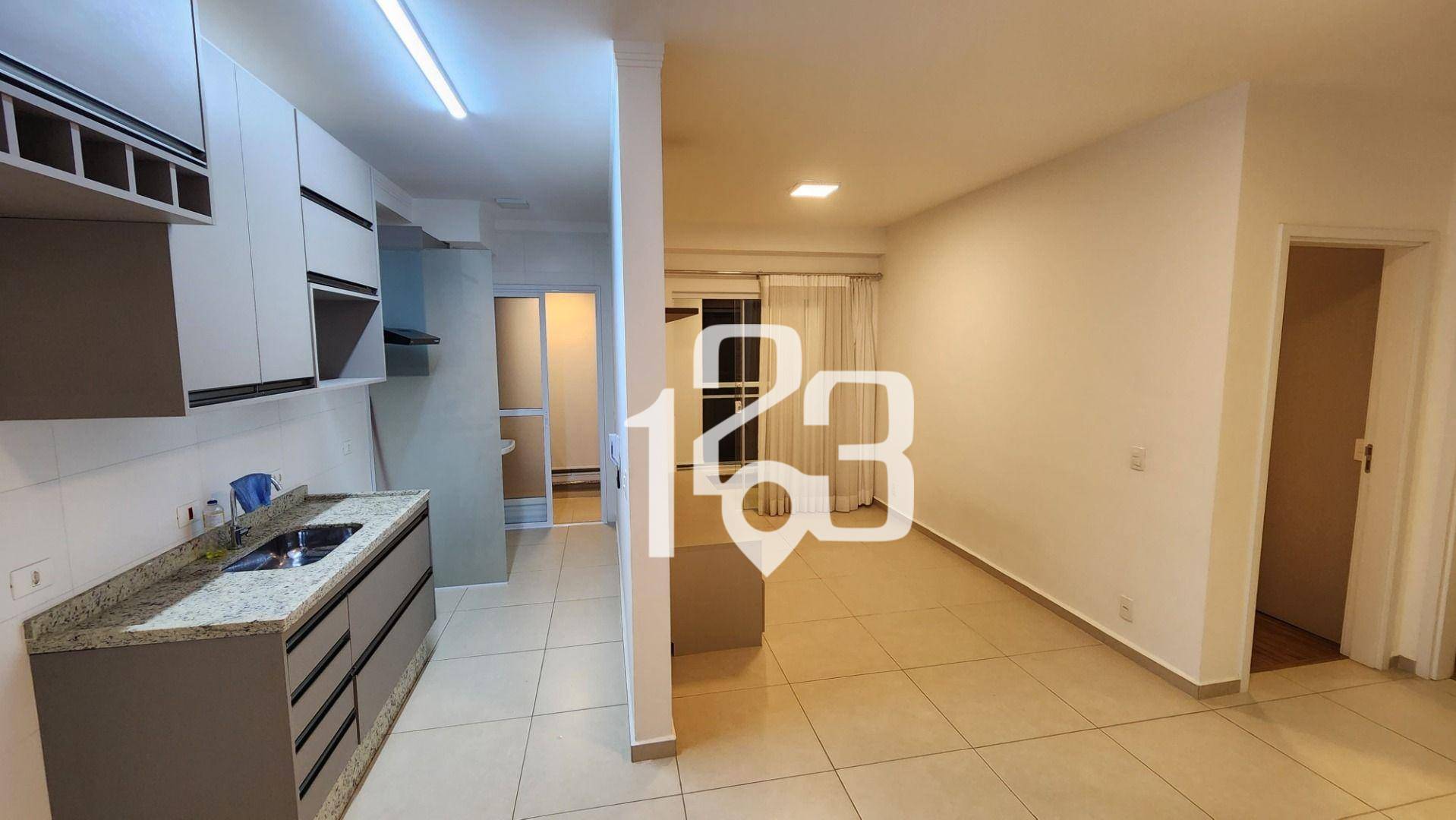 Apartamento para alugar com 2 quartos, 68m² - Foto 2