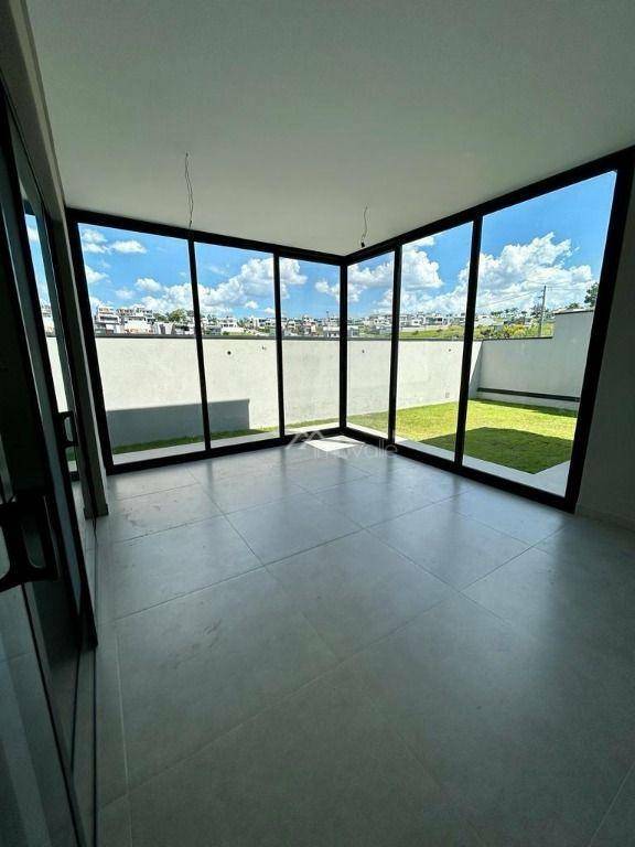 Casa de Condomínio à venda com 3 quartos, 220m² - Foto 1