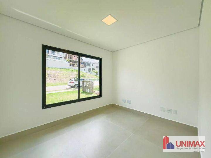 Casa de Condomínio à venda com 4 quartos, 390m² - Foto 9