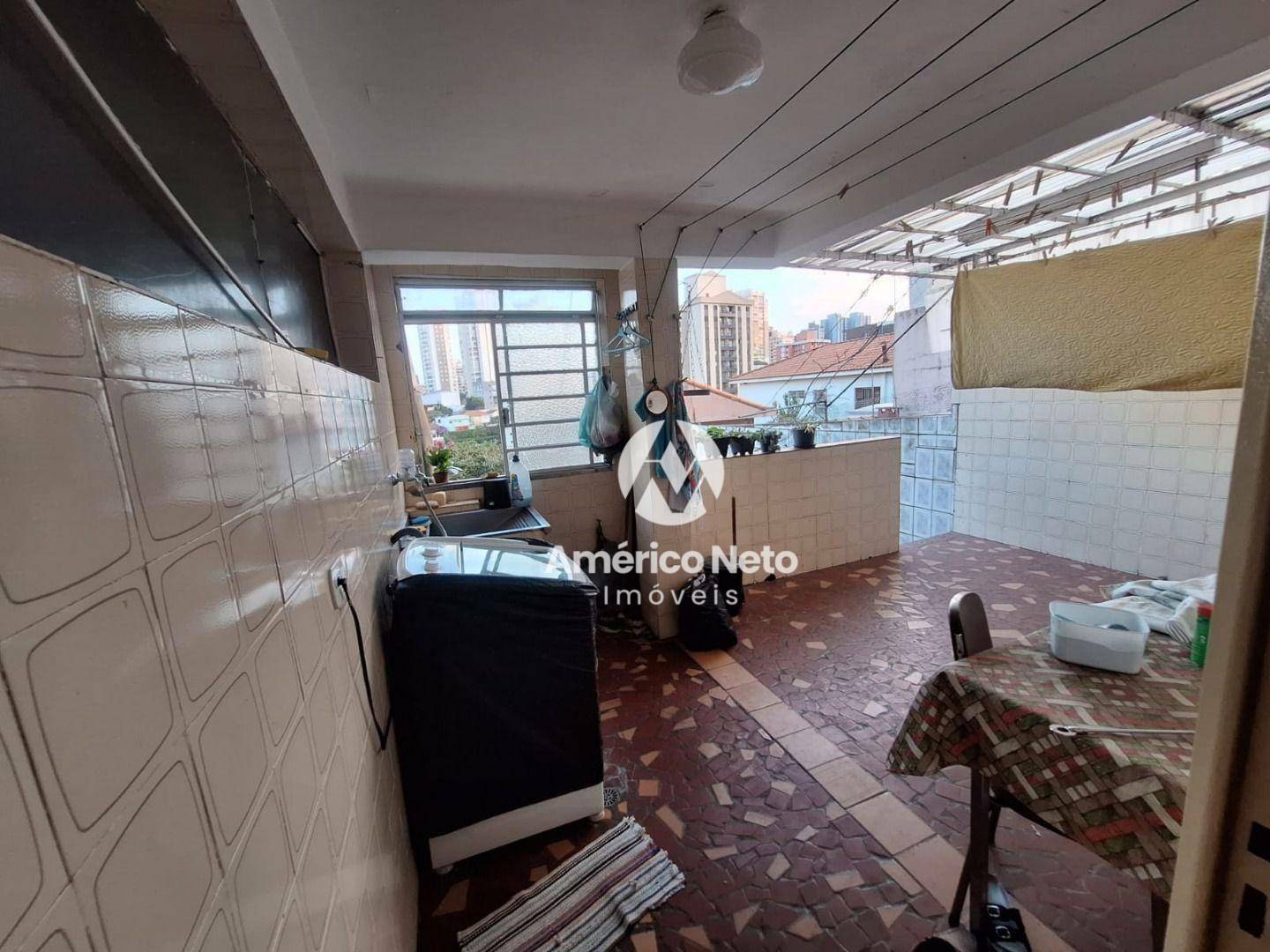 Casa à venda e aluguel com 3 quartos, 300m² - Foto 39