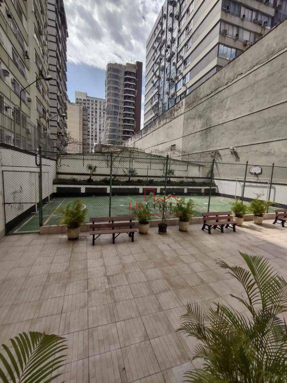 Apartamento à venda com 4 quartos, 198m² - Foto 41