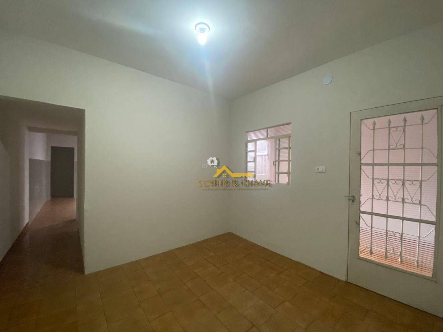 Casa à venda com 2 quartos, 88m² - Foto 7