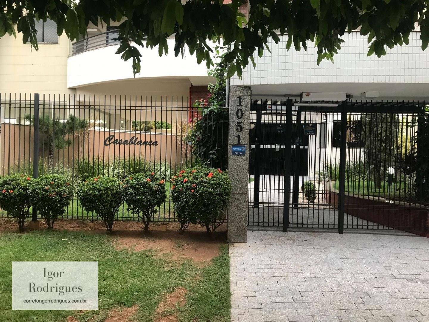 Apartamento à venda com 3 quartos, 151m² - Foto 1