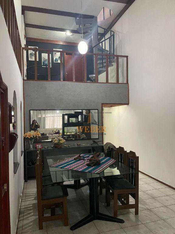 Sobrado à venda com 3 quartos, 207m² - Foto 6