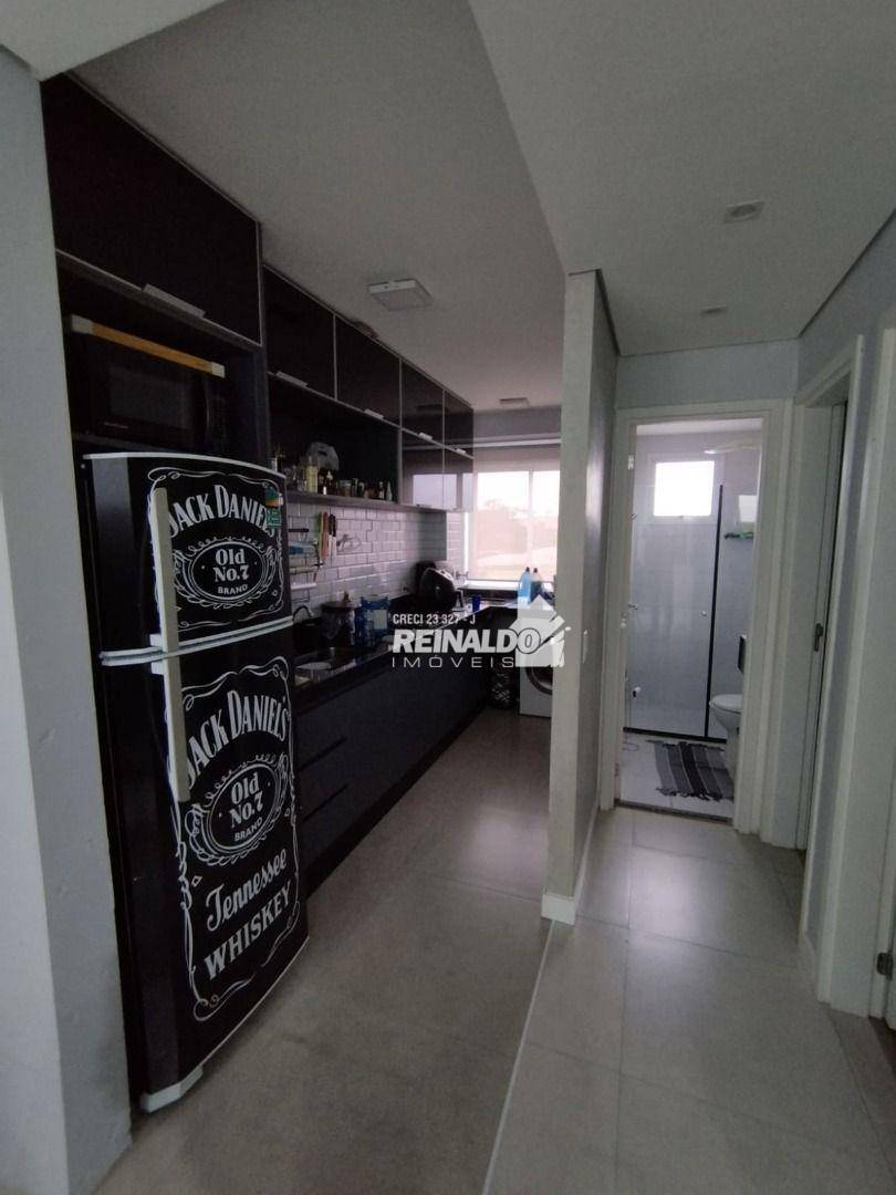 Apartamento para alugar com 2 quartos, 50m² - Foto 7