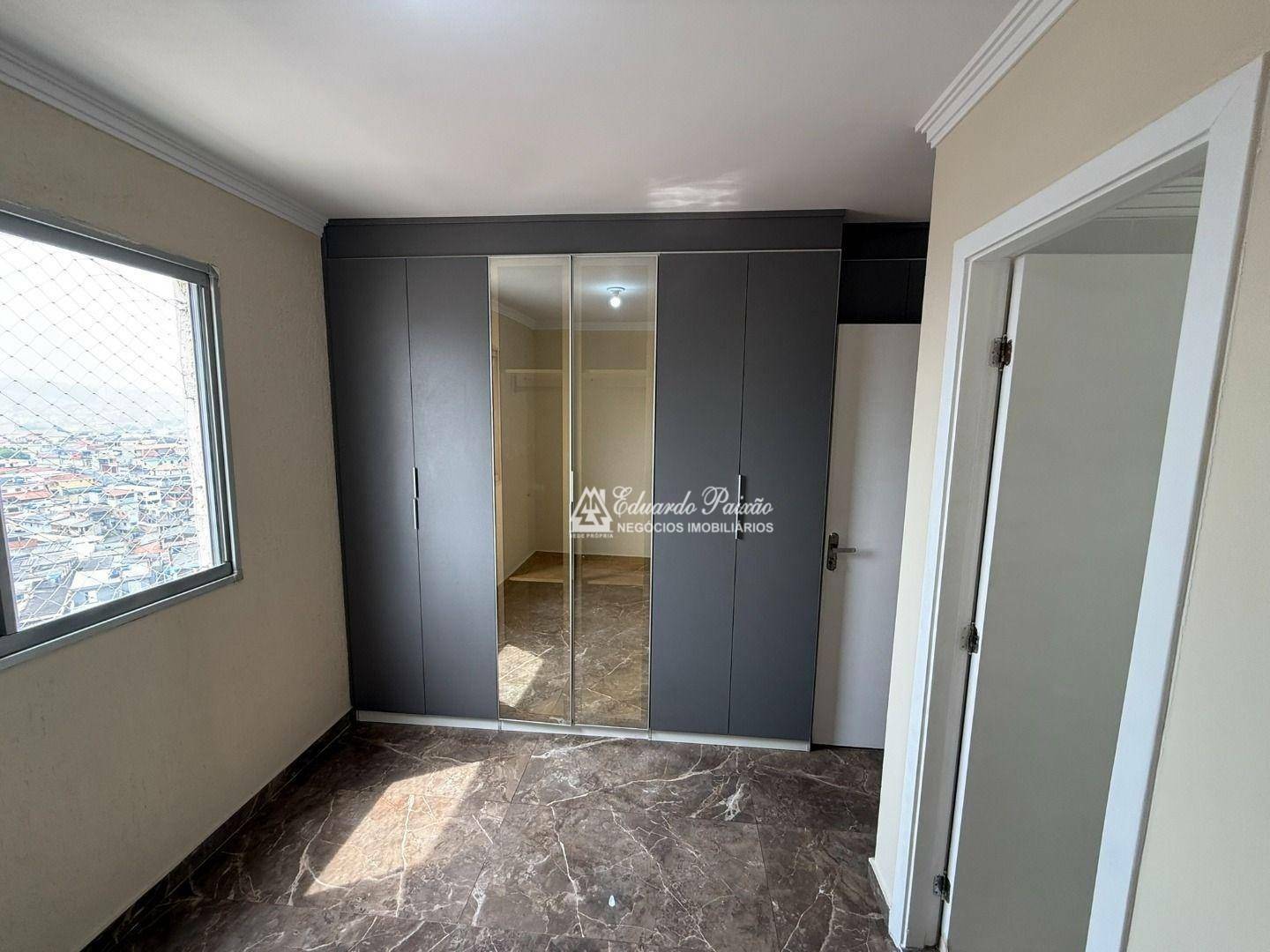 Apartamento à venda com 3 quartos, 76m² - Foto 19