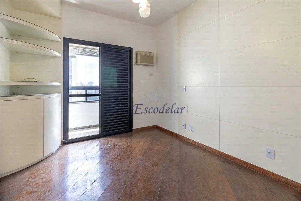 Apartamento à venda com 4 quartos, 214m² - Foto 3