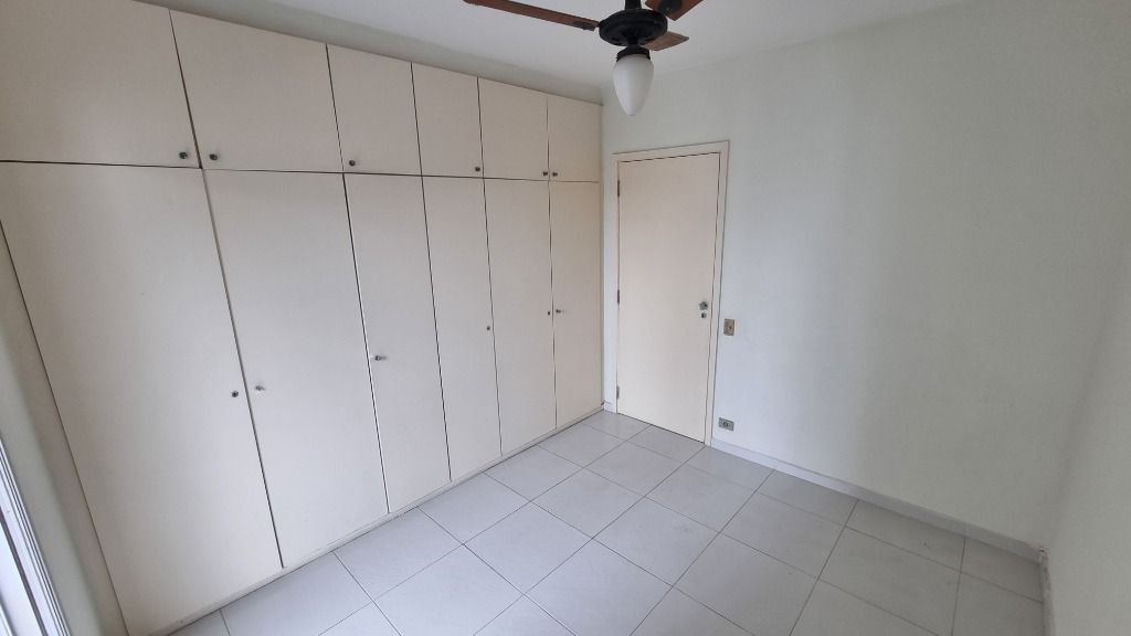 Apartamento à venda com 3 quartos, 115m² - Foto 16