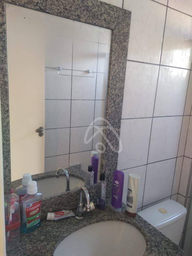 Apartamento à venda com 2 quartos, 10m² - Foto 3