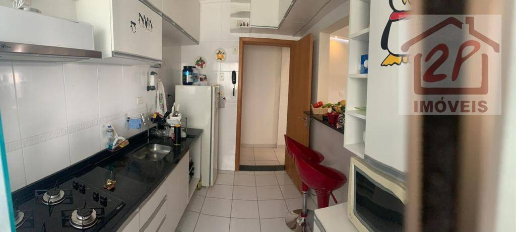 Apartamento à venda com 2 quartos, 62m² - Foto 9