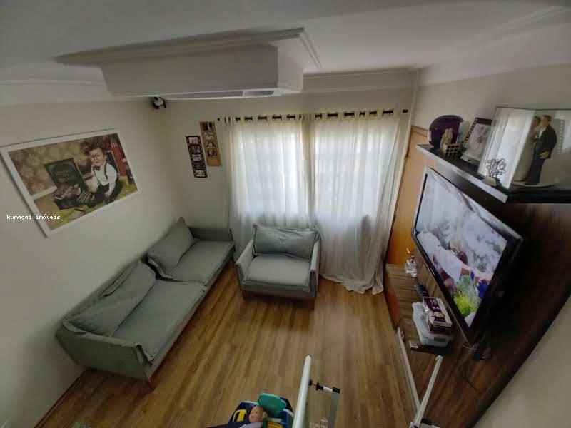 Sobrado à venda com 2 quartos, 76m² - Foto 1