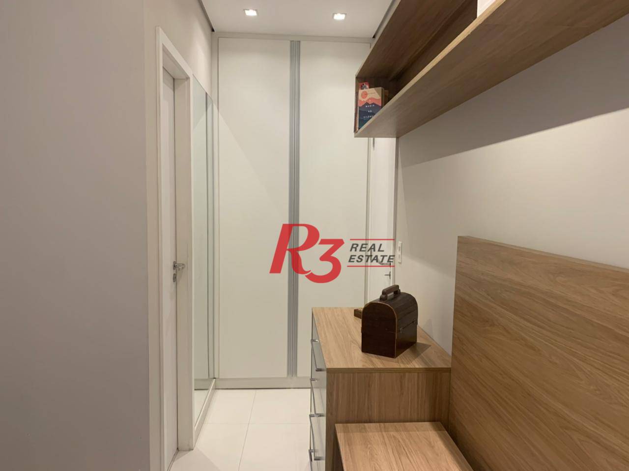 Apartamento à venda com 2 quartos, 105m² - Foto 32