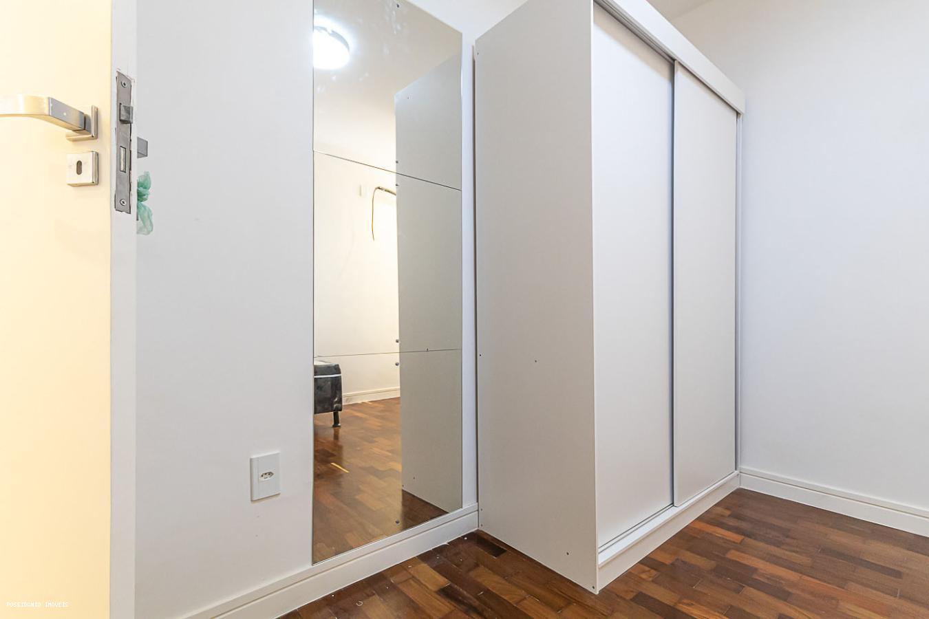 Apartamento à venda com 3 quartos, 185m² - Foto 15