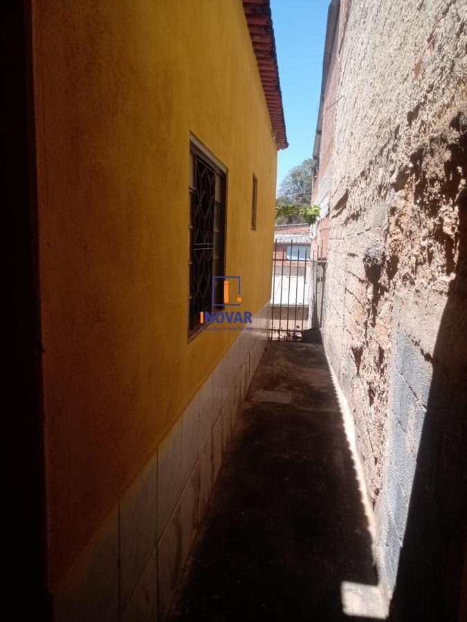 Casa à venda com 2 quartos, 200m² - Foto 19