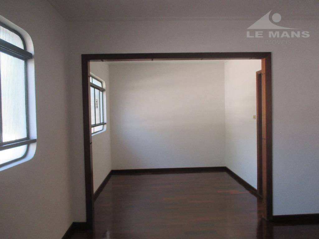 Casa para alugar com 3 quartos, 122m² - Foto 6