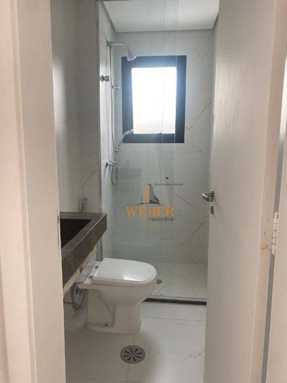 Apartamento à venda com 4 quartos, 176m² - Foto 17