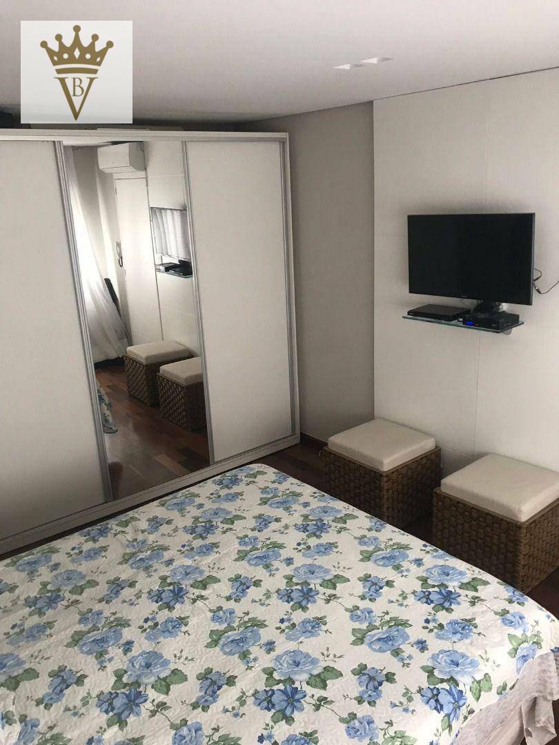 Casa à venda com 4 quartos, 240m² - Foto 14