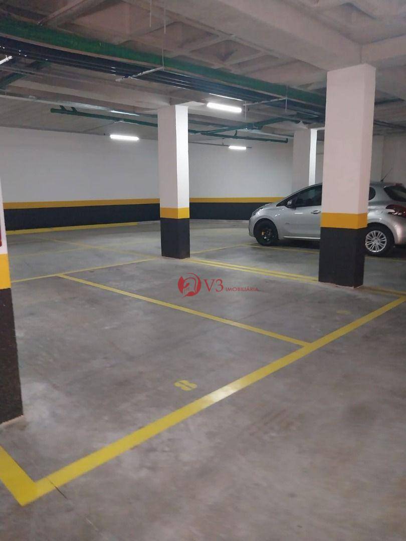 Apartamento à venda com 2 quartos, 40m² - Foto 10