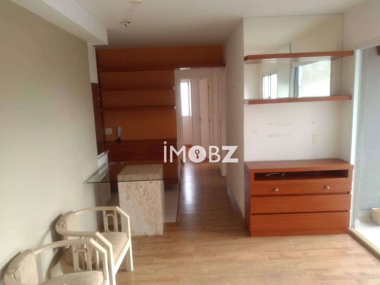 Apartamento à venda com 3 quartos, 62m² - Foto 2