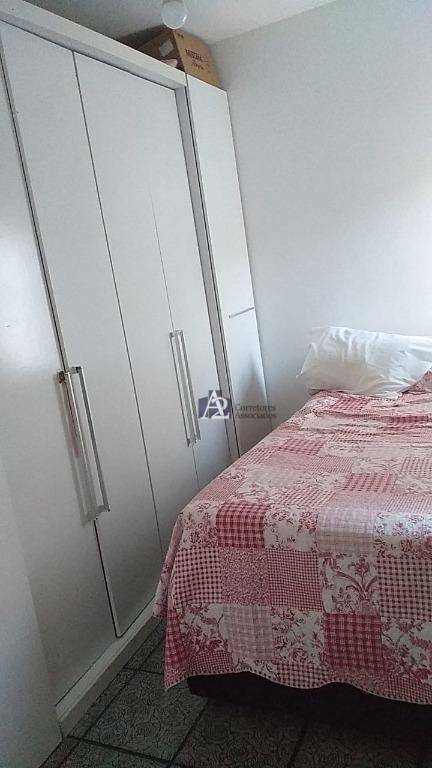 Apartamento à venda com 2 quartos, 43m² - Foto 5