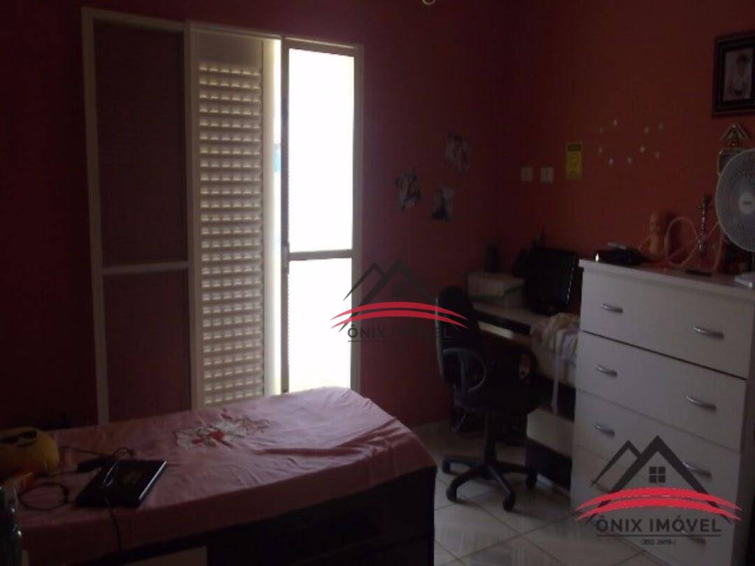 Casa de Condomínio à venda com 2 quartos, 180m² - Foto 29