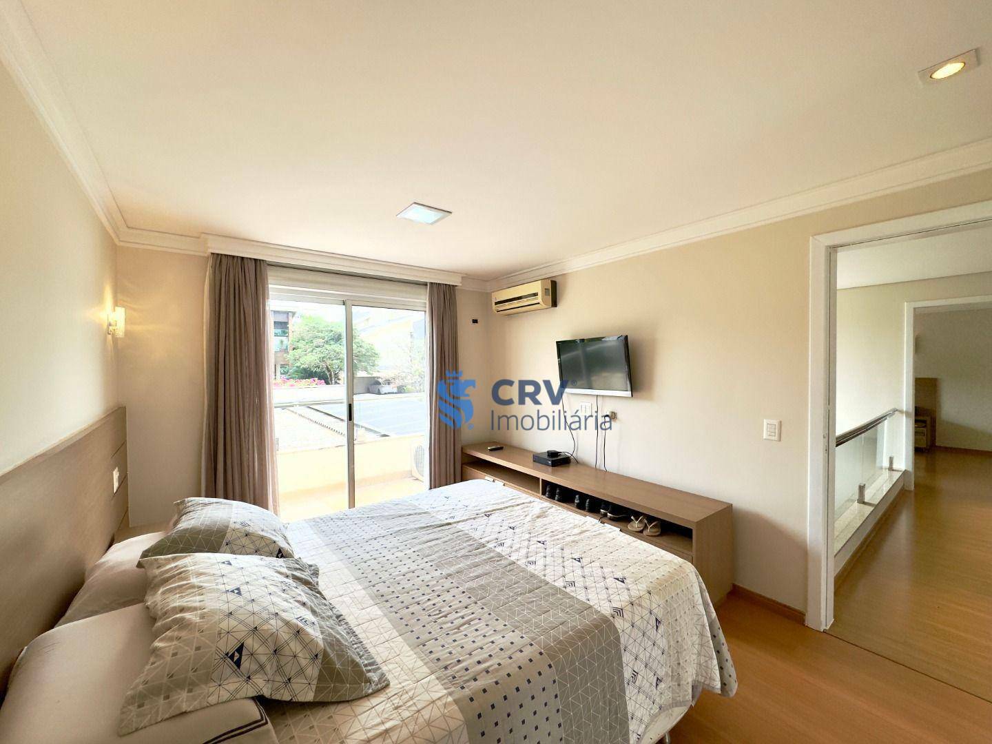 Sobrado à venda com 4 quartos, 331m² - Foto 12