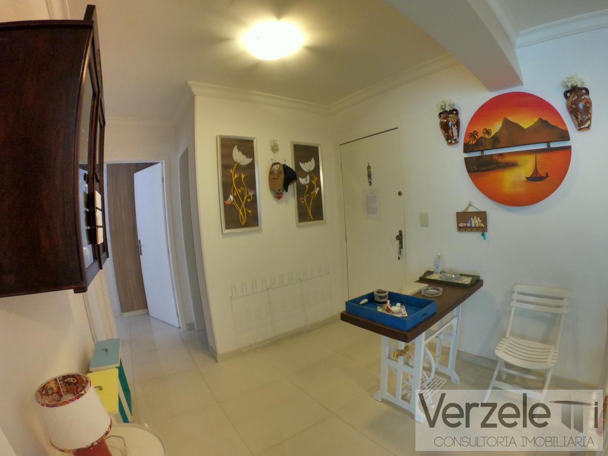 Apartamento para alugar com 3 quartos, 143m² - Foto 8