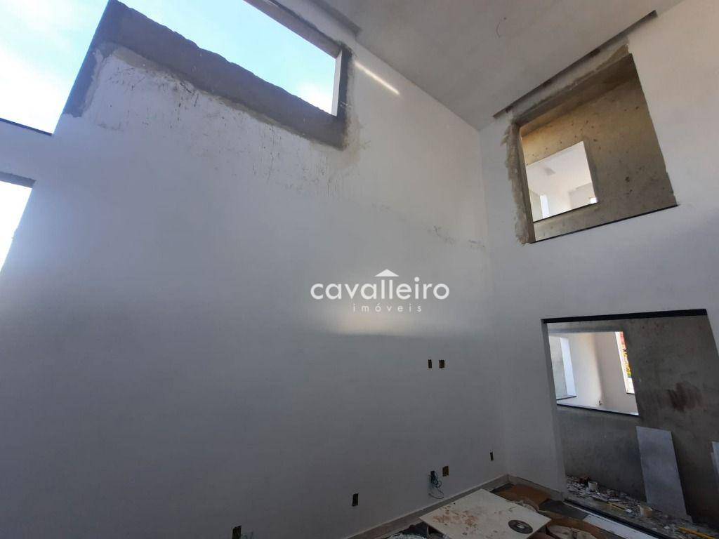 Casa de Condomínio à venda com 4 quartos, 209m² - Foto 18