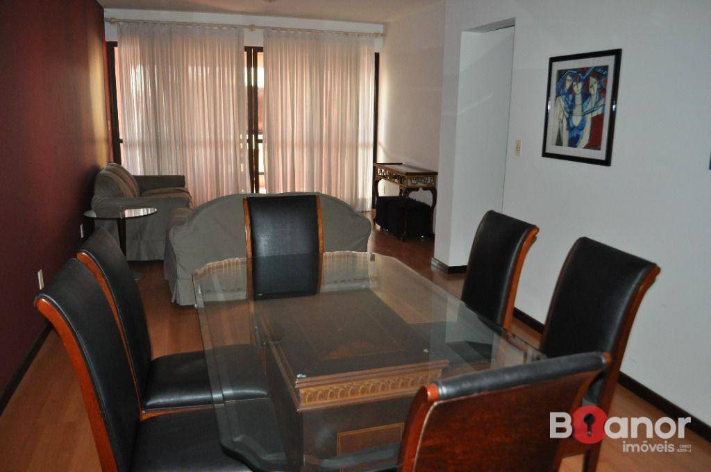 Apartamento à venda com 3 quartos, 144m² - Foto 4