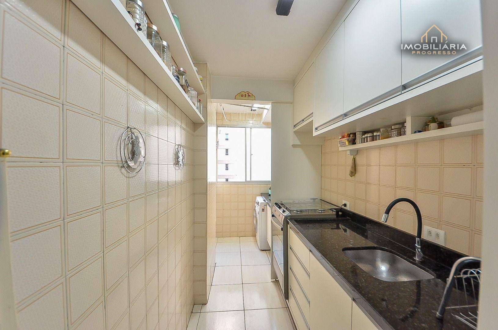 Apartamento à venda com 2 quartos, 56m² - Foto 20