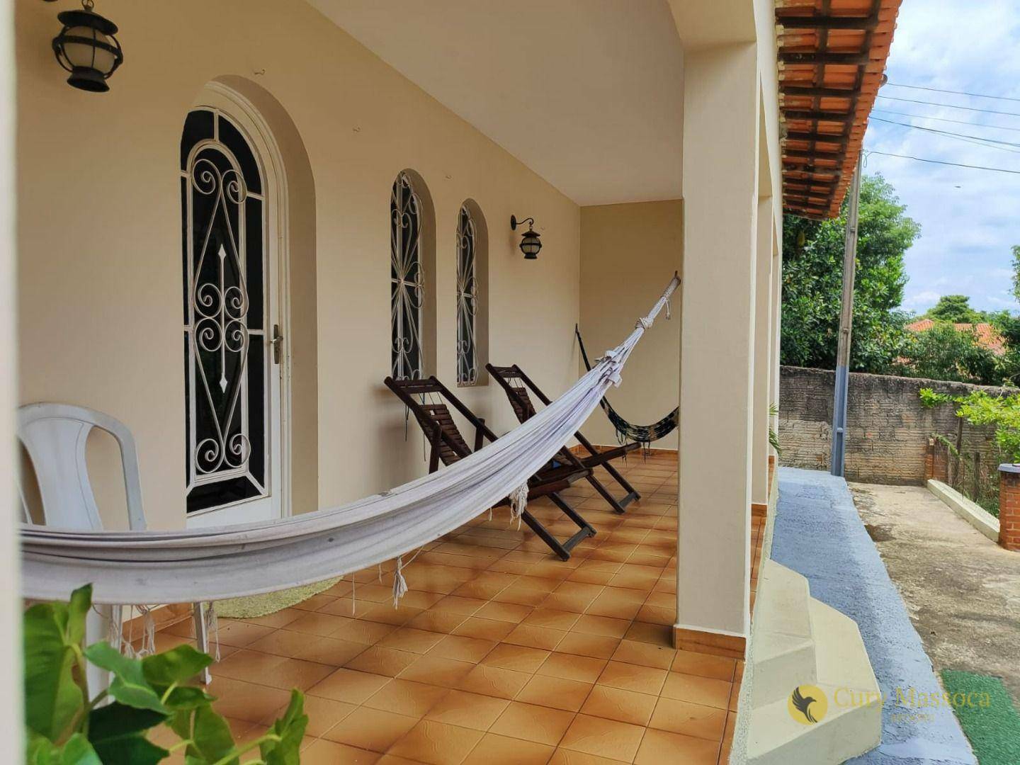 Chácara à venda com 4 quartos, 600m² - Foto 1