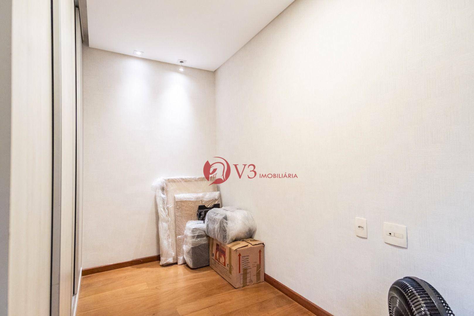 Apartamento à venda com 1 quarto, 70m² - Foto 13