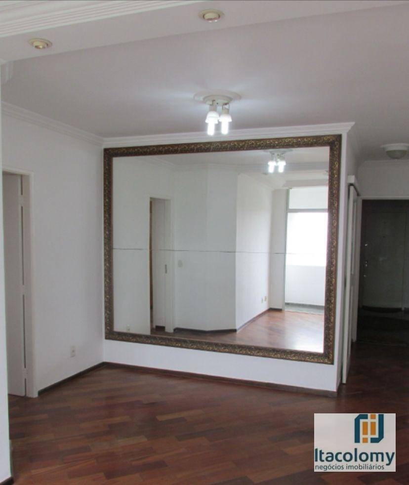 Apartamento à venda com 3 quartos, 80m² - Foto 2