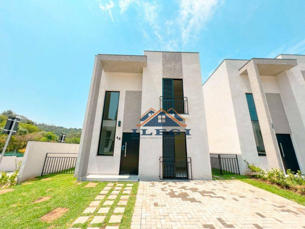 Casa de Condomínio à venda e aluguel com 3 quartos, 145m² - Foto 1