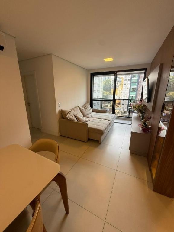 Apartamento para alugar com 2 quartos, 80m² - Foto 3