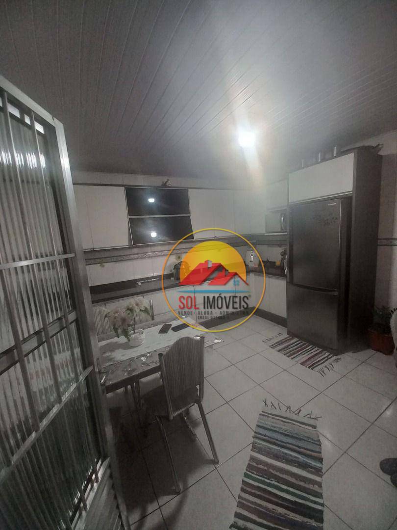 Casa à venda com 3 quartos, 250m² - Foto 16