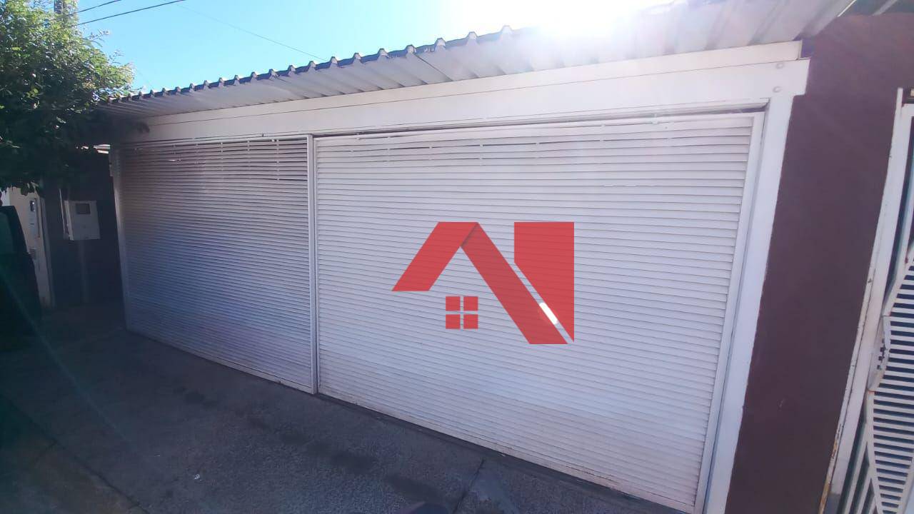 Casa para alugar com 2 quartos, 100m² - Foto 2