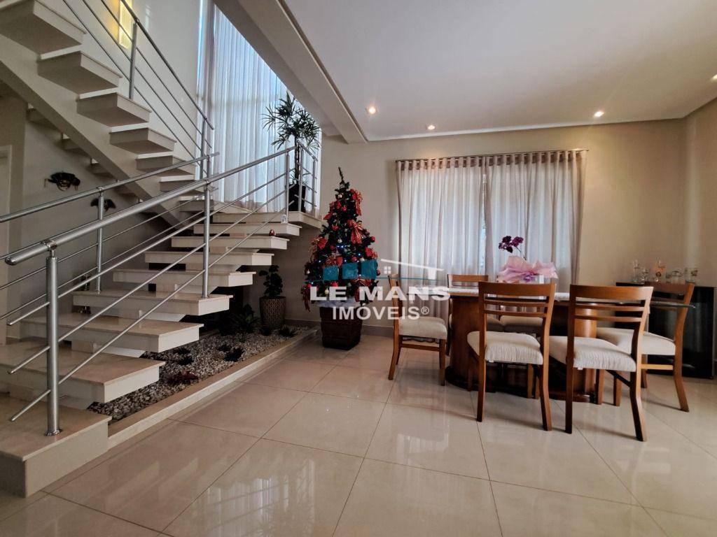 Casa de Condomínio à venda com 3 quartos, 260m² - Foto 9