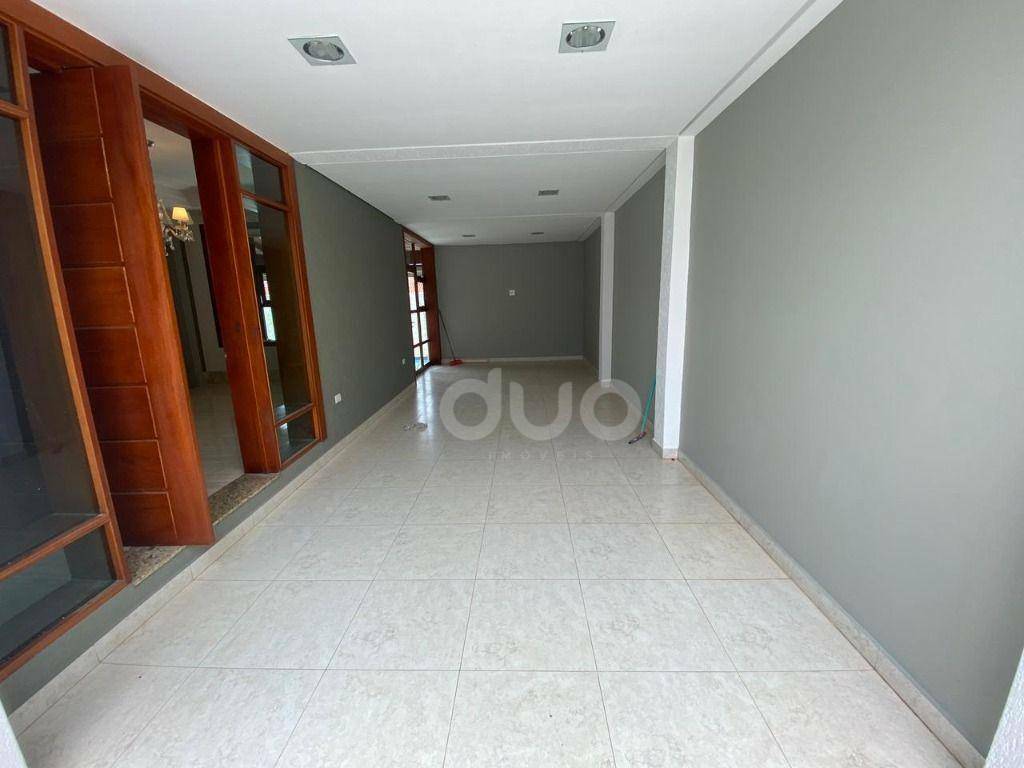 Casa à venda com 3 quartos, 200m² - Foto 2