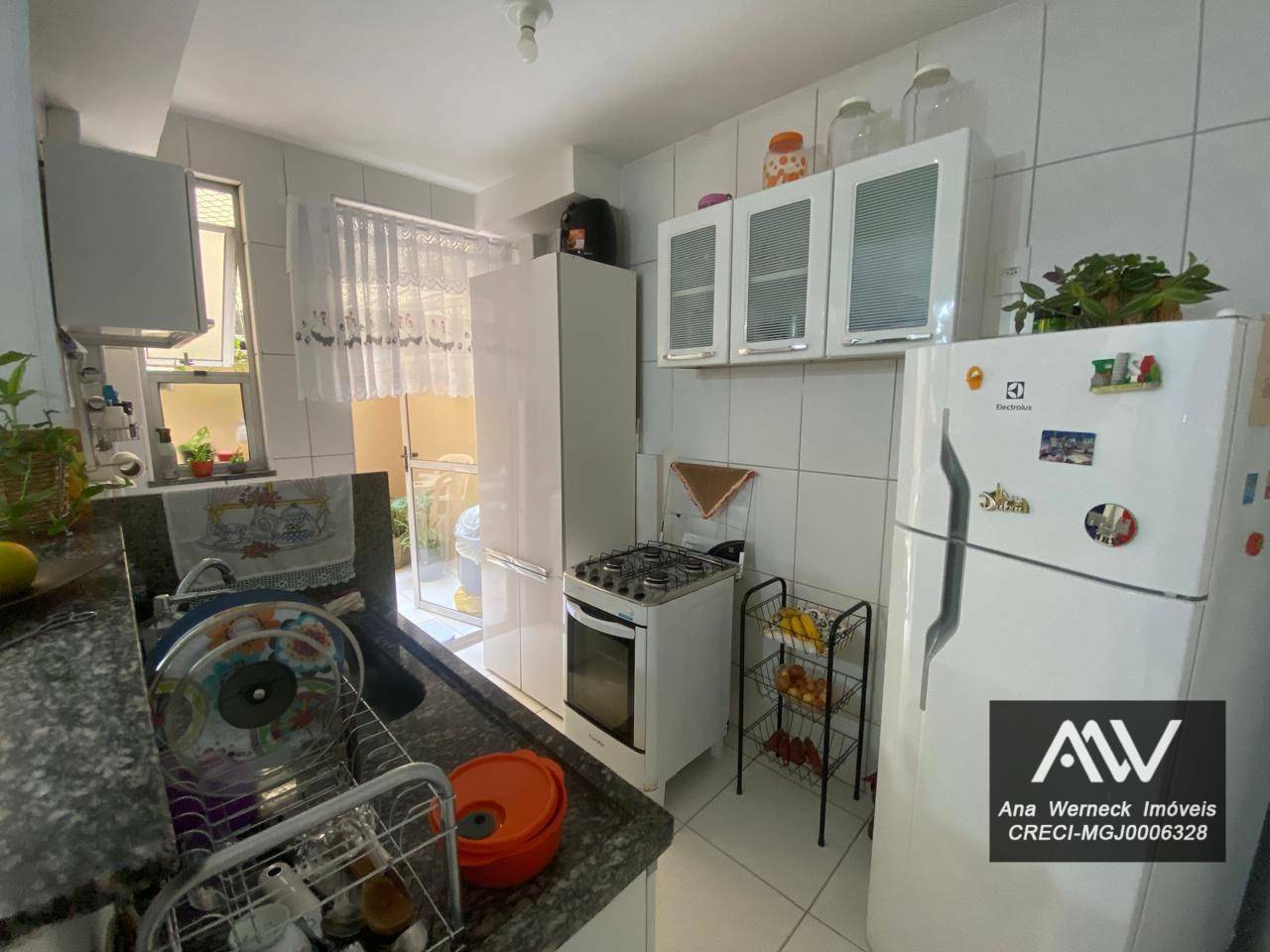 Apartamento à venda com 2 quartos, 60m² - Foto 9