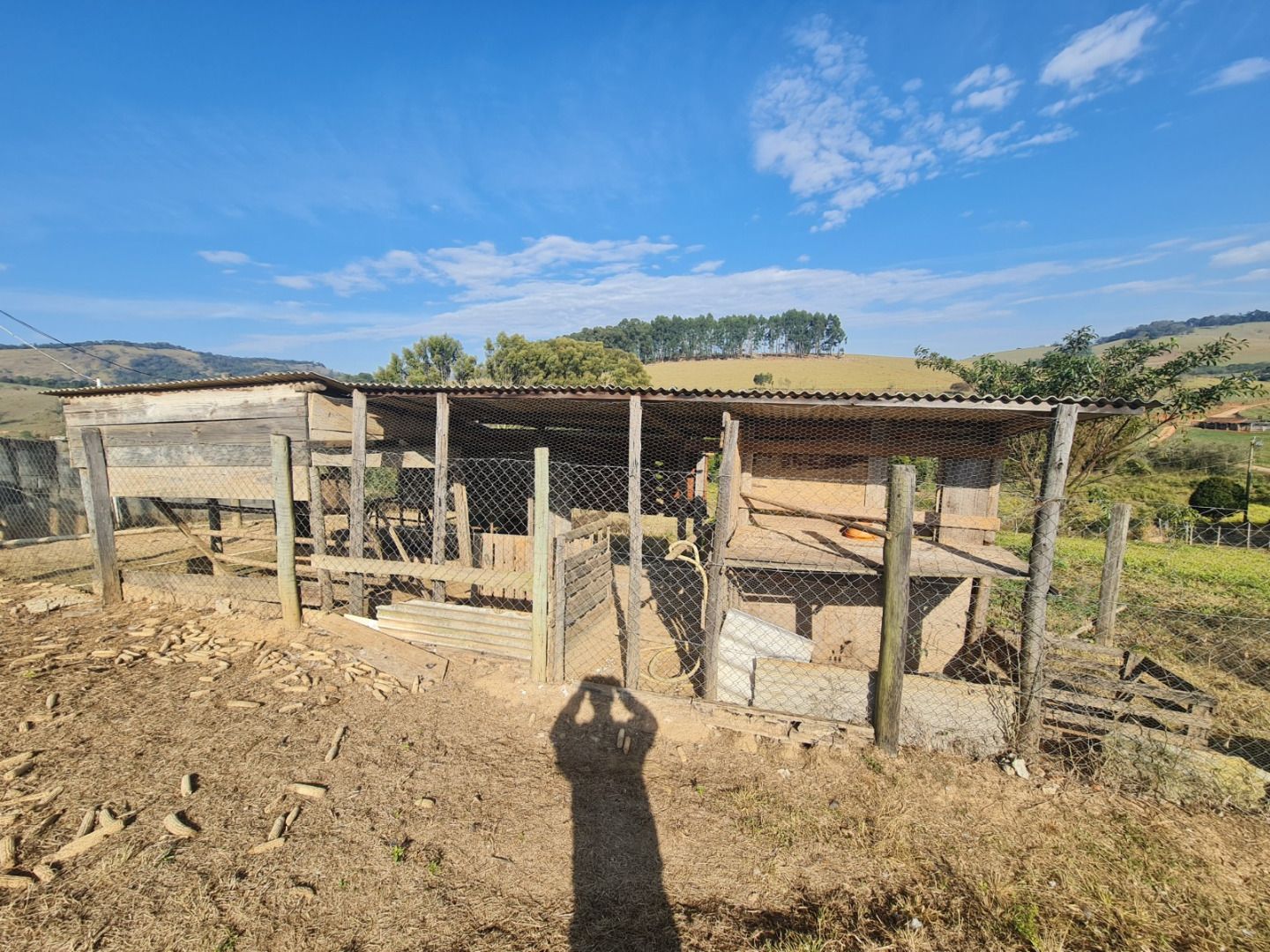 Chácara à venda com 3 quartos, 1000M2 - Foto 3