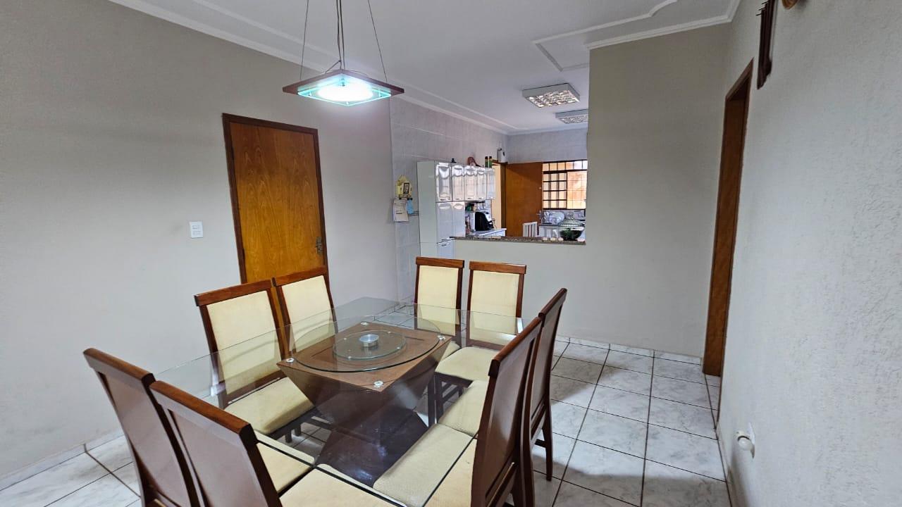 Casa à venda com 3 quartos, 360m² - Foto 6