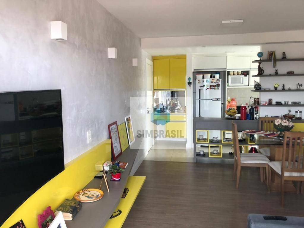 Apartamento à venda com 3 quartos, 67m² - Foto 4