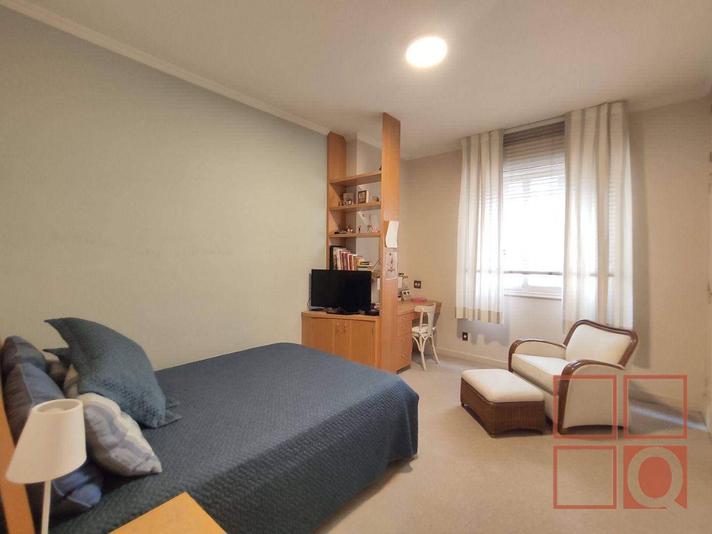 Apartamento à venda com 3 quartos, 279m² - Foto 29