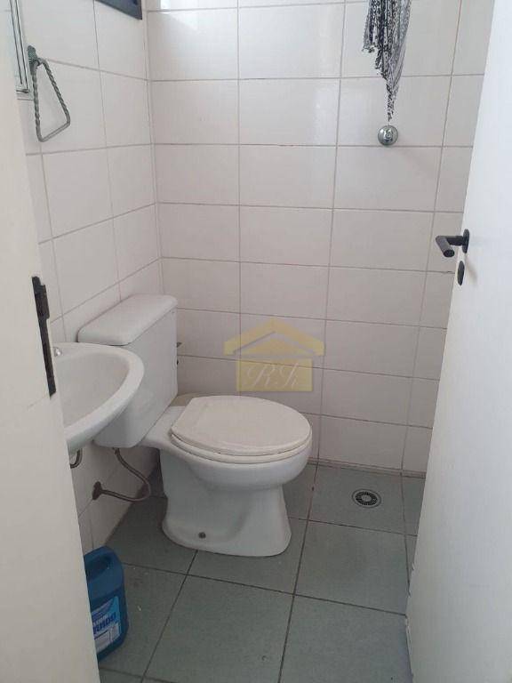 Apartamento à venda com 3 quartos, 80m² - Foto 14