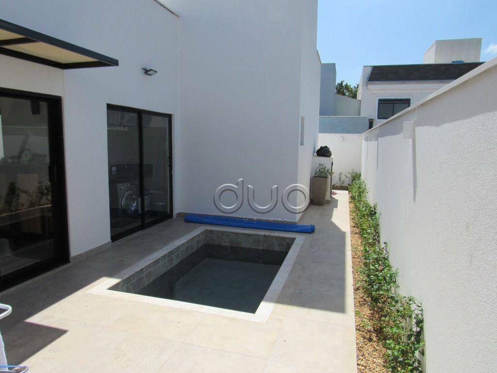 Casa de Condomínio à venda com 3 quartos, 159m² - Foto 2