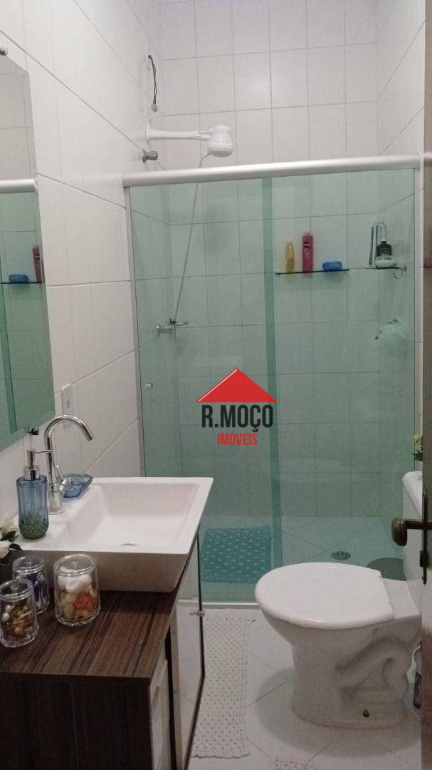 Sobrado à venda com 2 quartos, 140m² - Foto 2