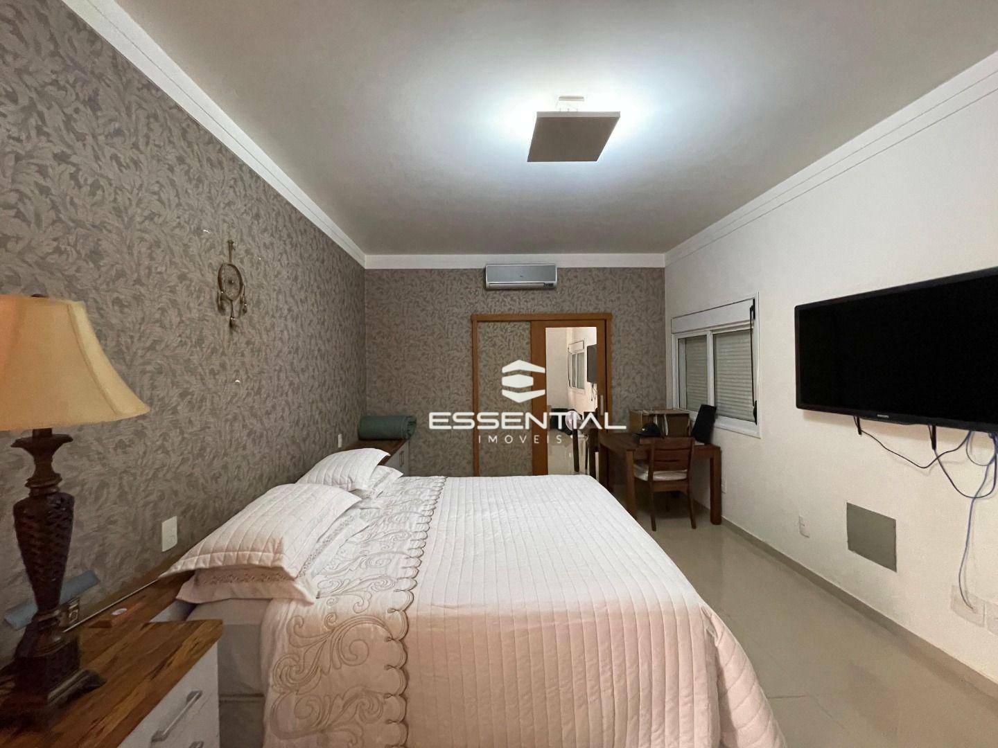 Sobrado à venda e aluguel com 4 quartos, 350m² - Foto 15