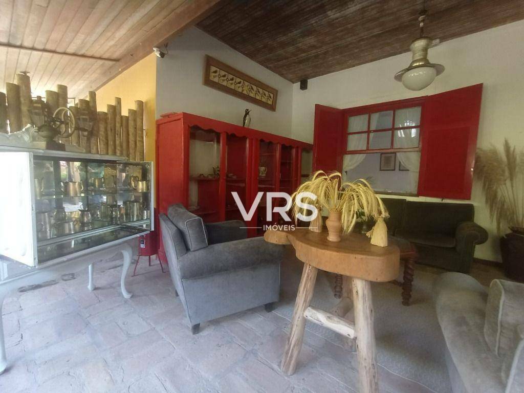 Pousada-Chalé à venda com 9 quartos, 1000m² - Foto 60